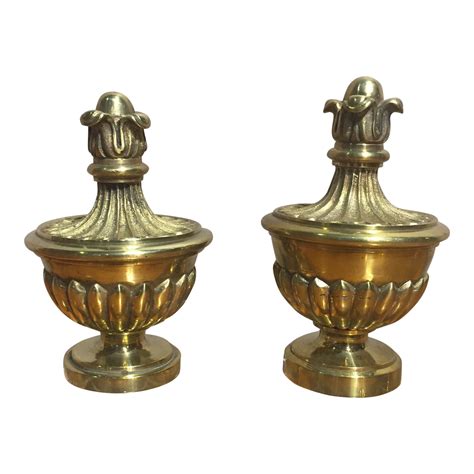 newel post finials